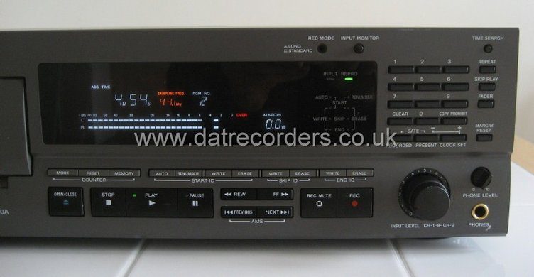 Sony PCM-2700A